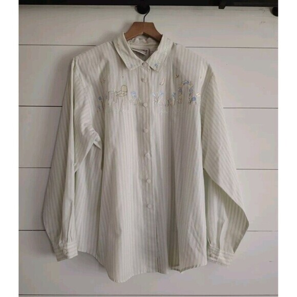 Napa Valley Tops - VTG Napa Valley Blouse Embroidered Flowers Buttefly Birds Button Cottagecore L